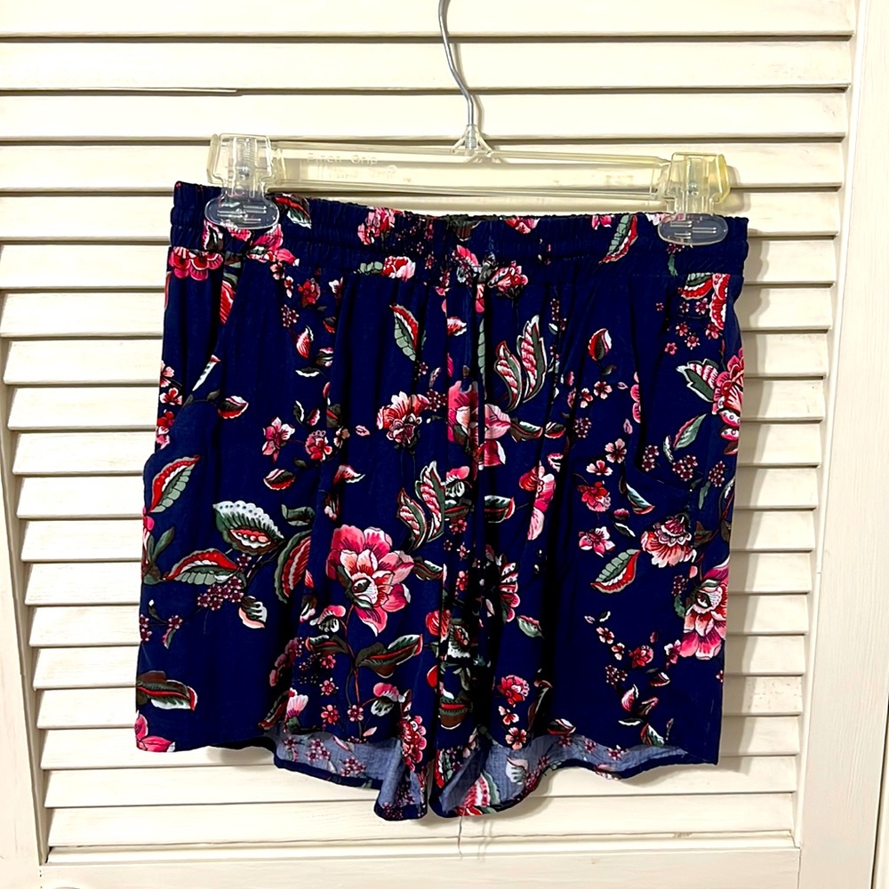 Blue Rain drawstring dressy casual shorts